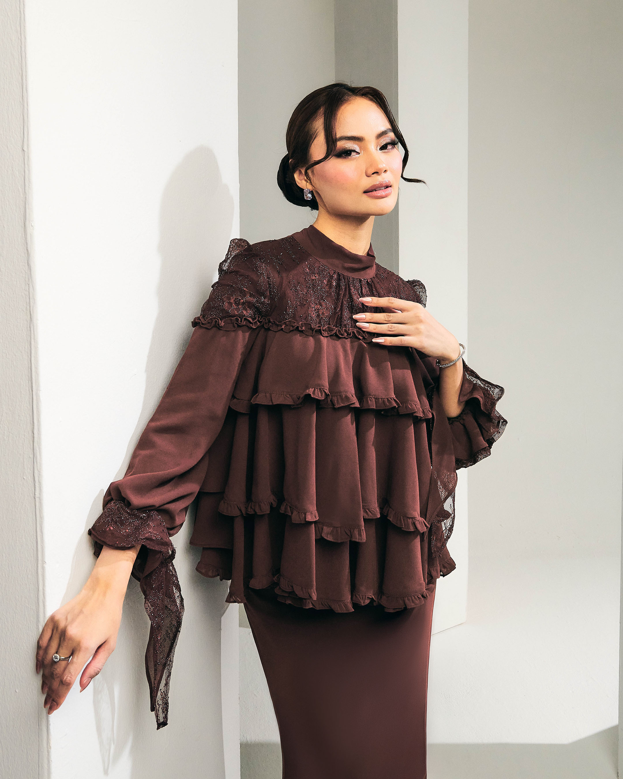 Ariana - Mahogany Brown