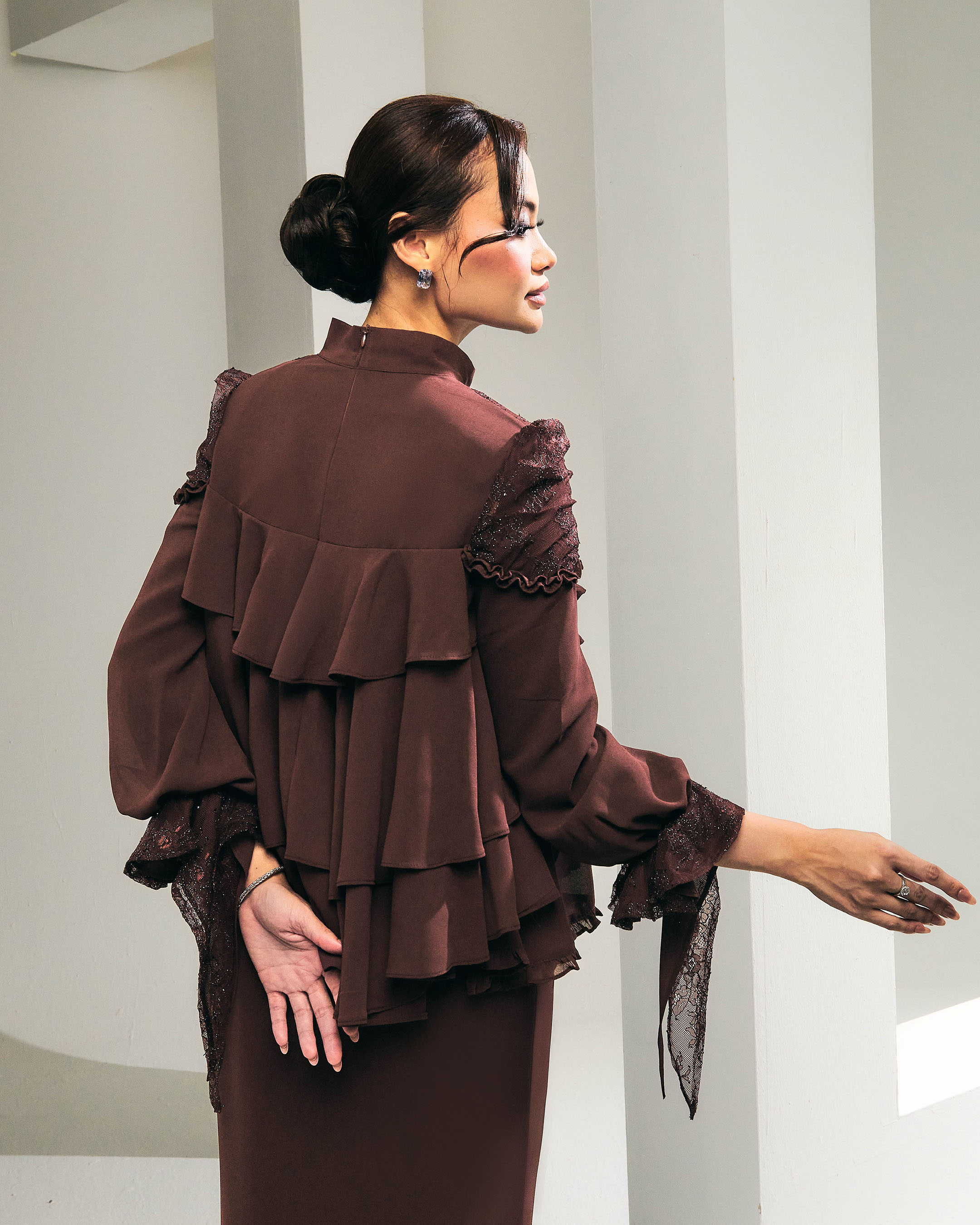 Ariana - Mahogany Brown