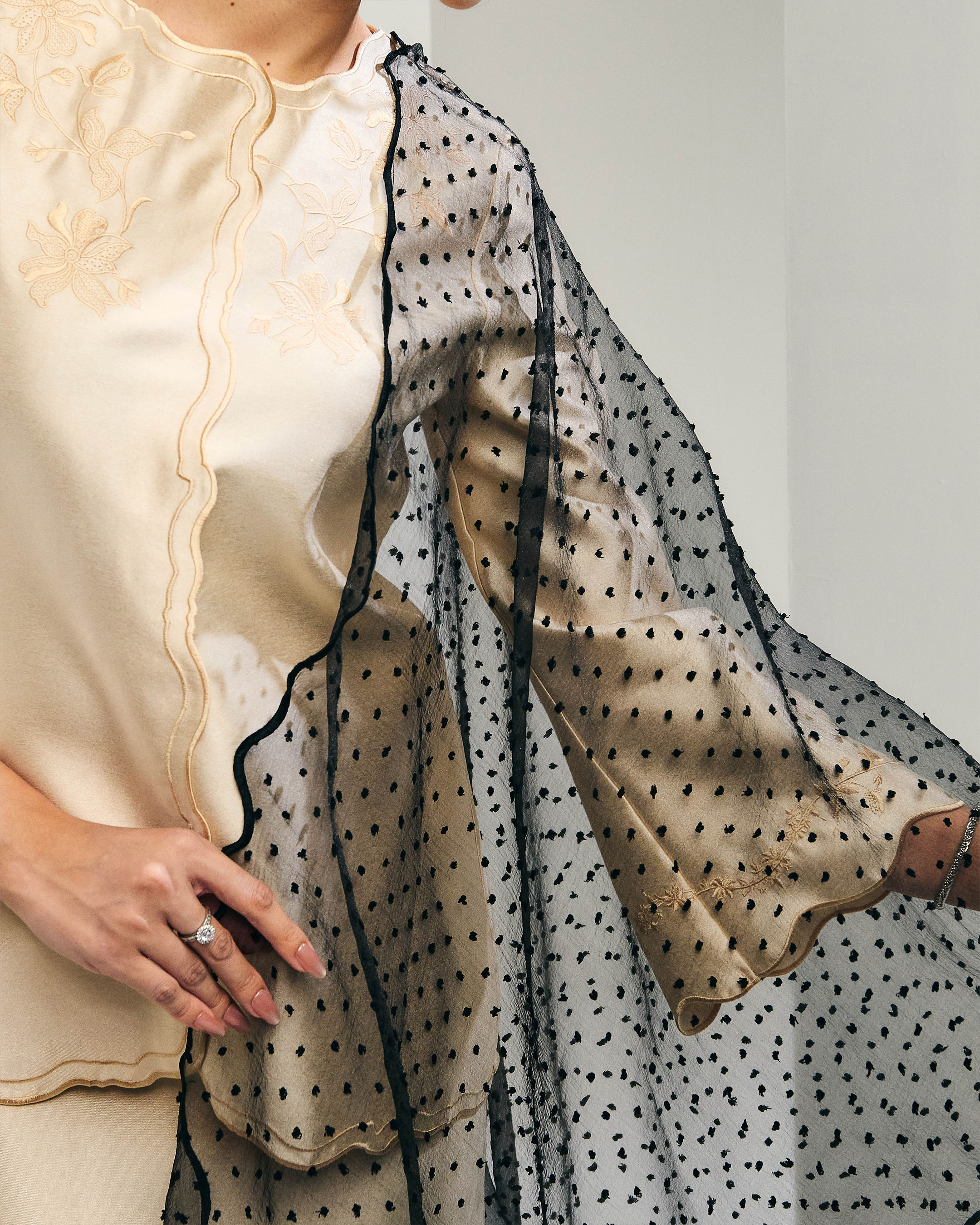 (PRE-ORDER) Melur - Black