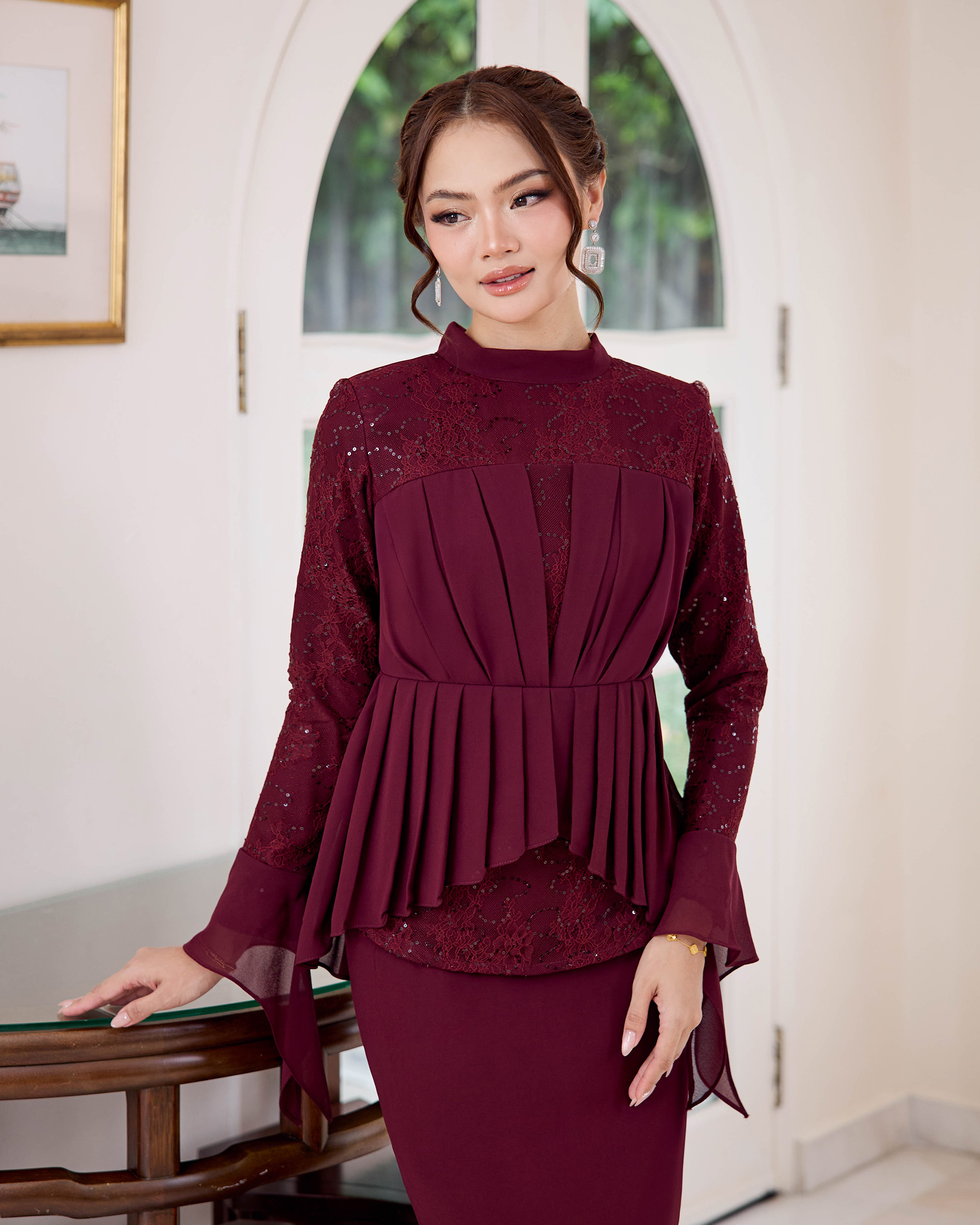 Catherine - Deep Wine