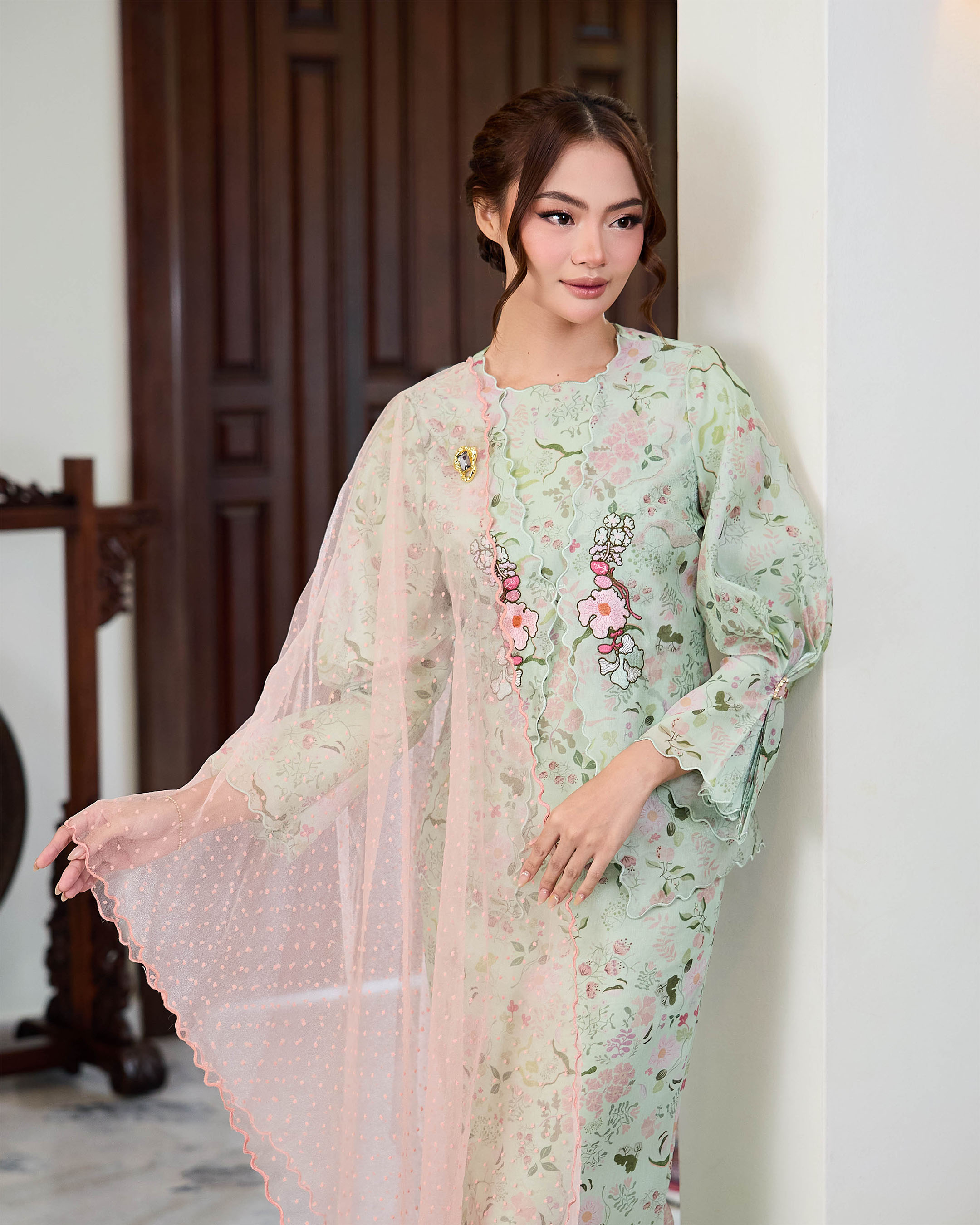 (PRE-ORDER) Maryna - Strawberry Matcha