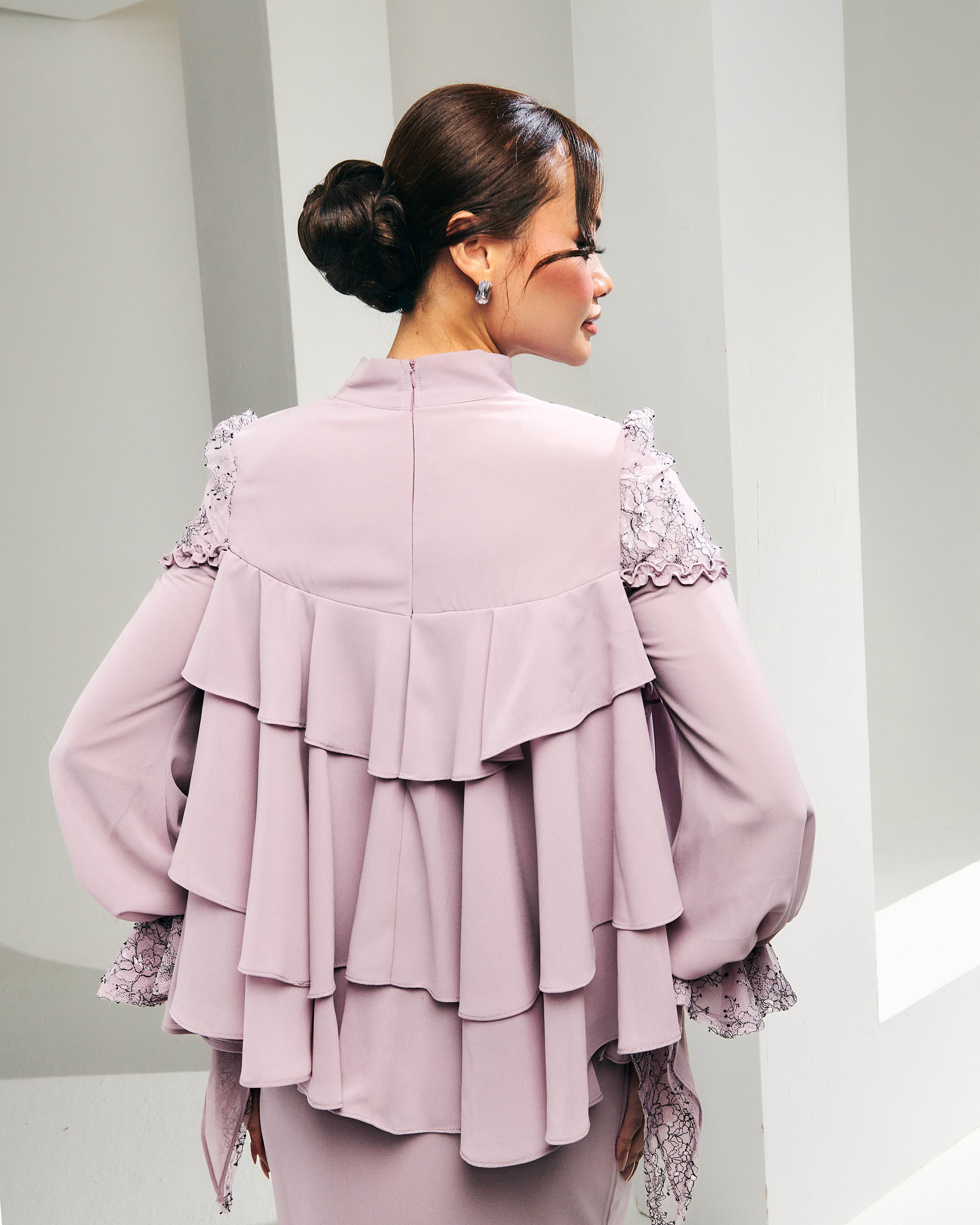 Ariana - Pastel Thistle