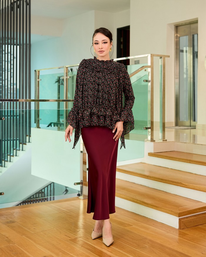 Elowyn - Shadow Maroon