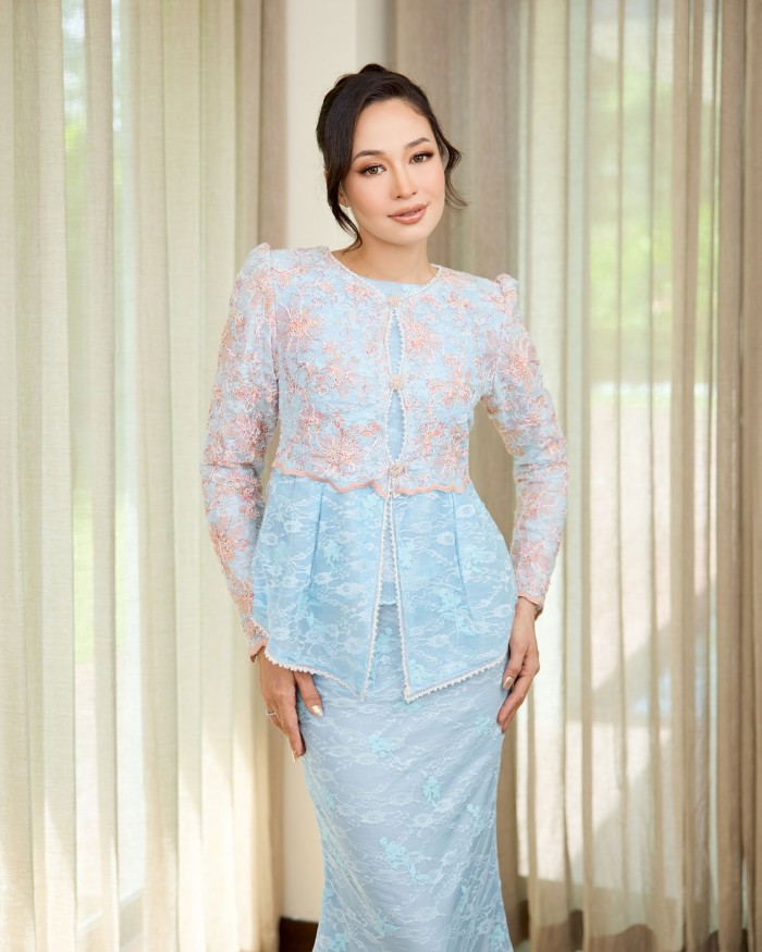 (PRE-ORDER) Kieya - Sky Blush