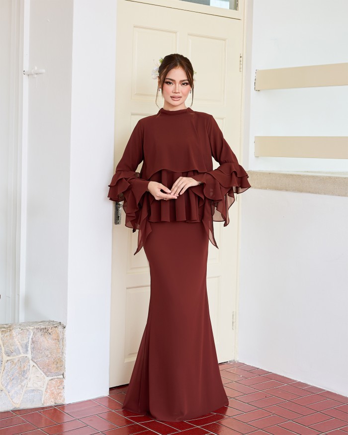 Raelynn - Cinnamon Brown