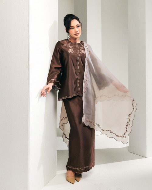 Hanani - Mahogany Brown