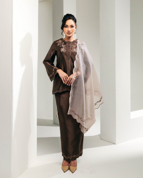 Hanani - Mahogany Brown