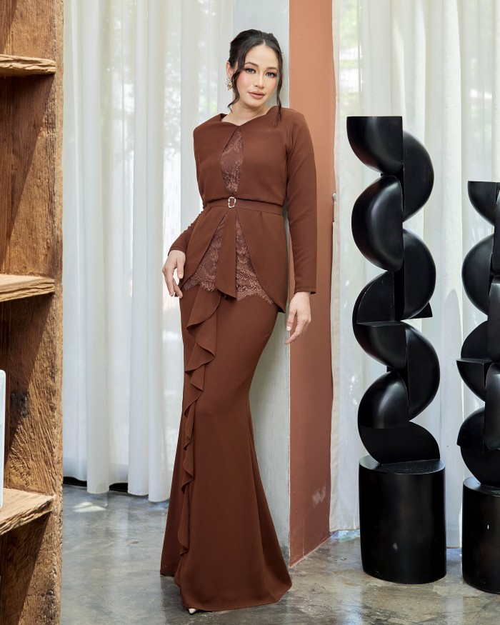Leola - Rich Brown