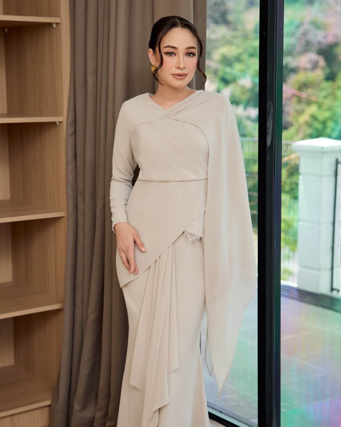 Cassandra - Linen Champagne