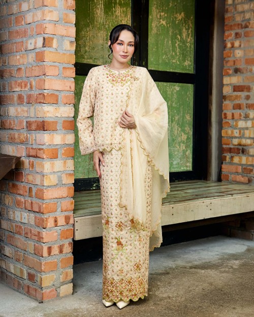 (PRE-ORDER) Adiratna - Ivory Garden