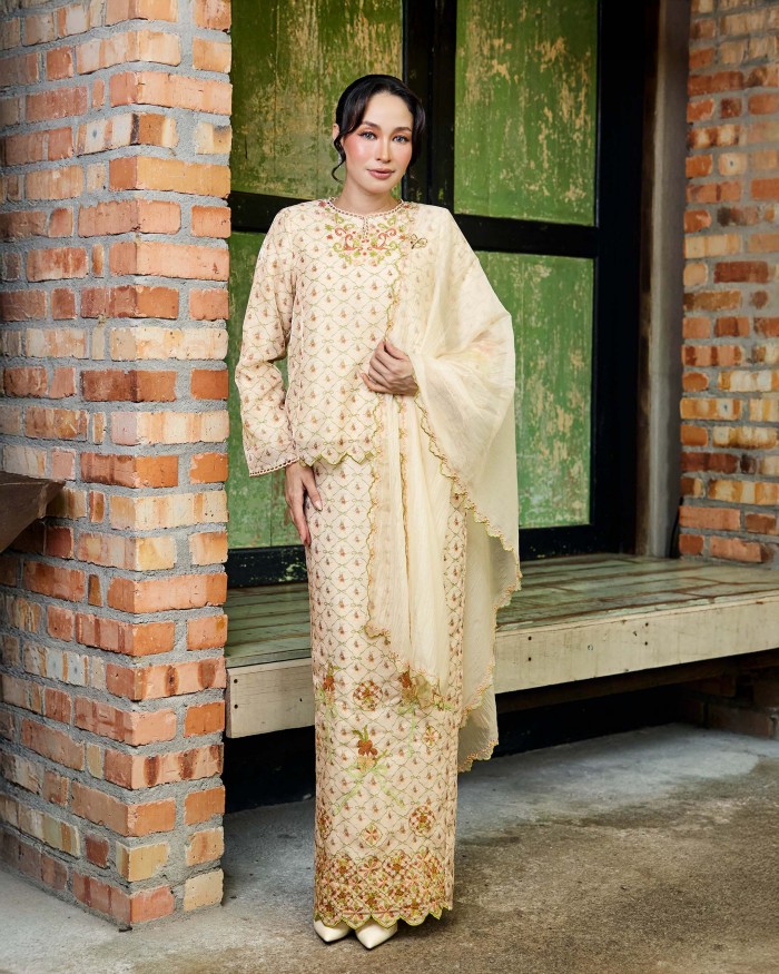 (PRE-ORDER) Adiratna - Ivory Garden