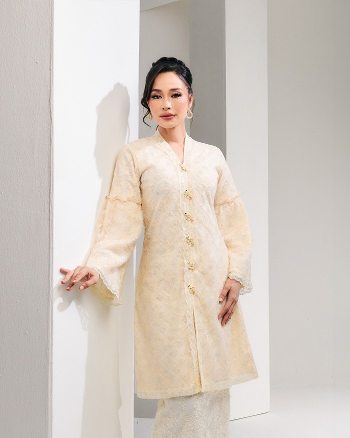 Raflessa - Creamy Ivory