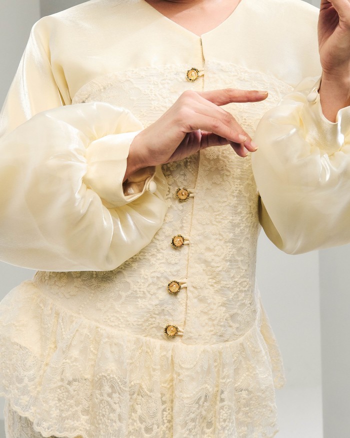 Anastasia - Ivory Lace