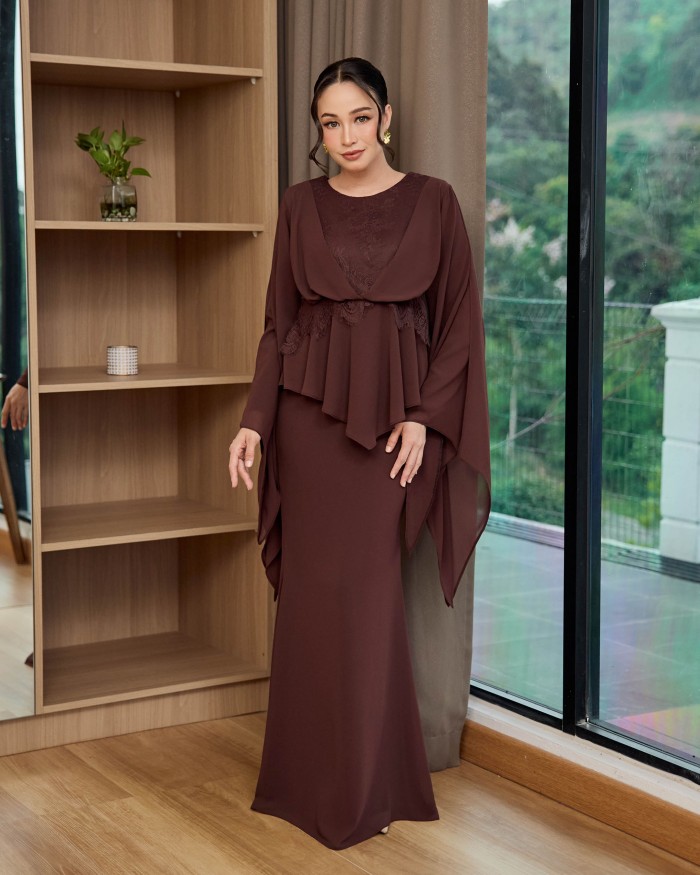 Evara - Oak Brown