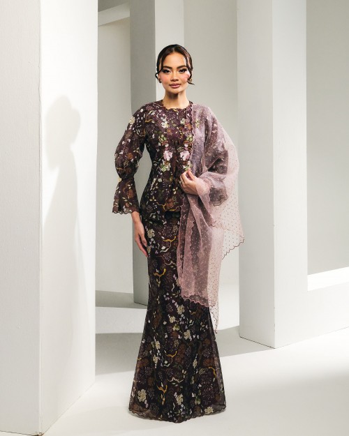 (PRE-ORDER) Maryna - Blush Chestnut