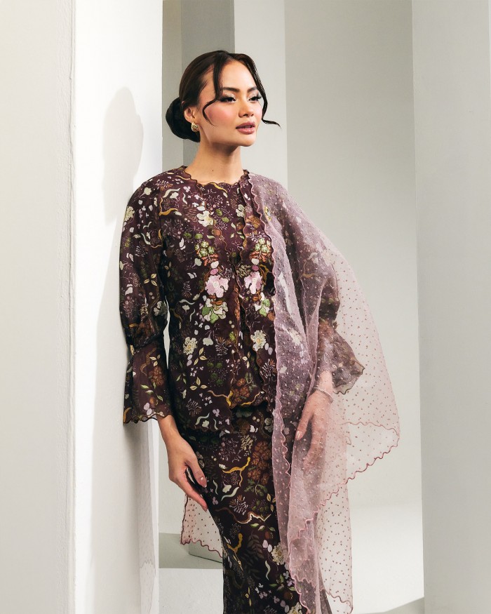 (PRE-ORDER) Maryna - Blush Chestnut