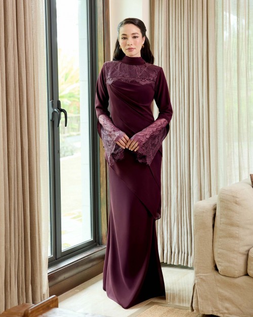 Audrey - Deep Wine