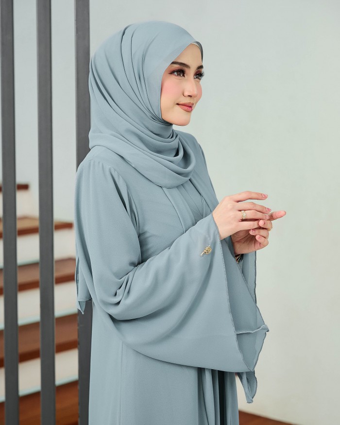 Larona Abaya - Shaded Blue
