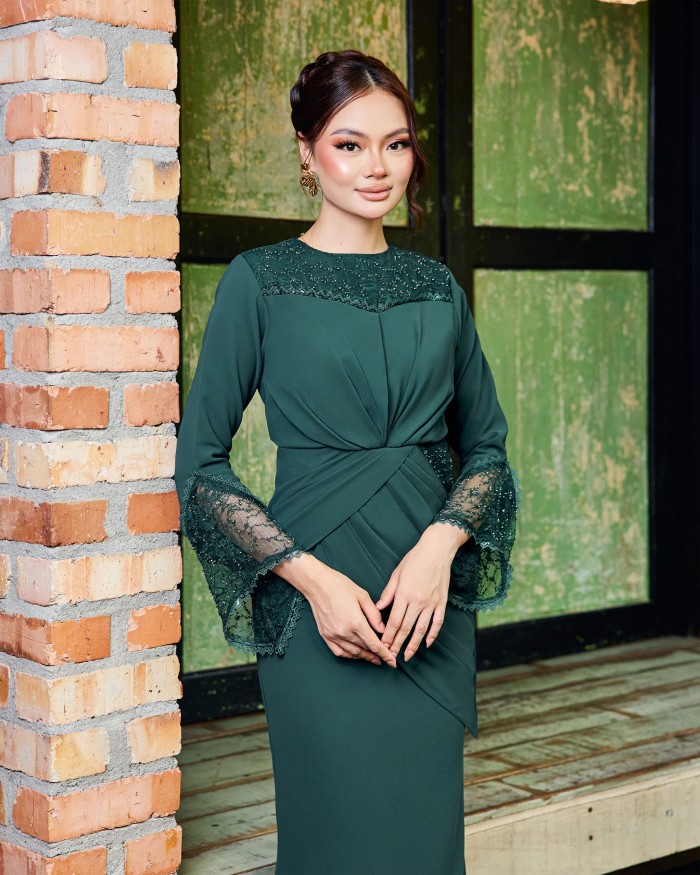 (PRE-ORDER) Pauline - Emerald Green