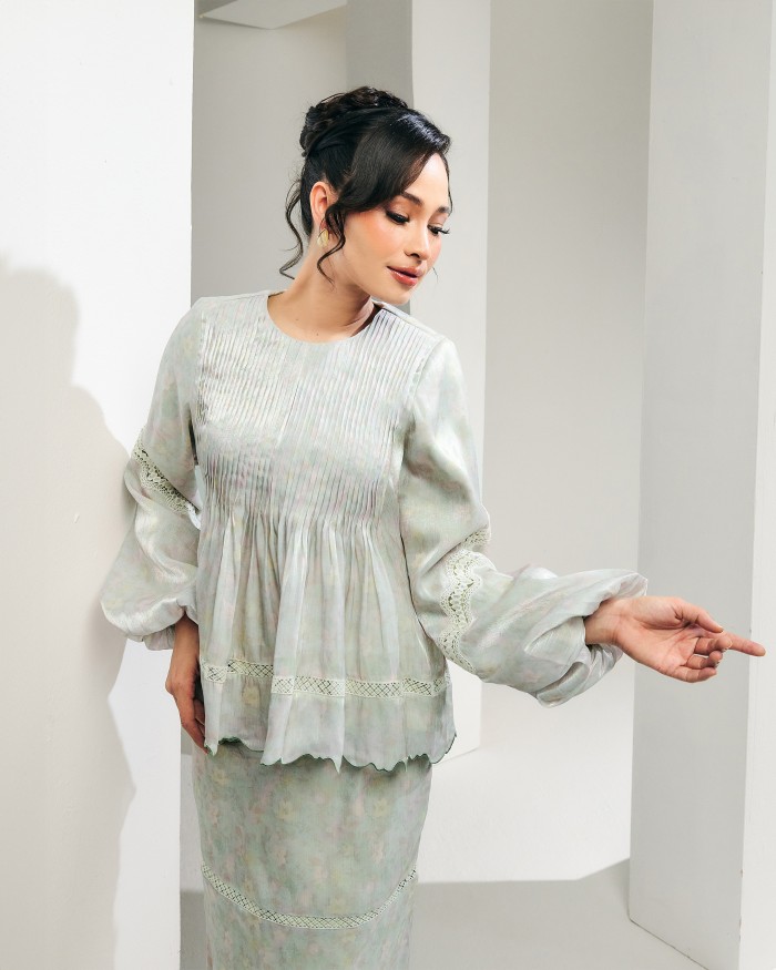 (PRE-ORDER) Ariel - Misty Sage