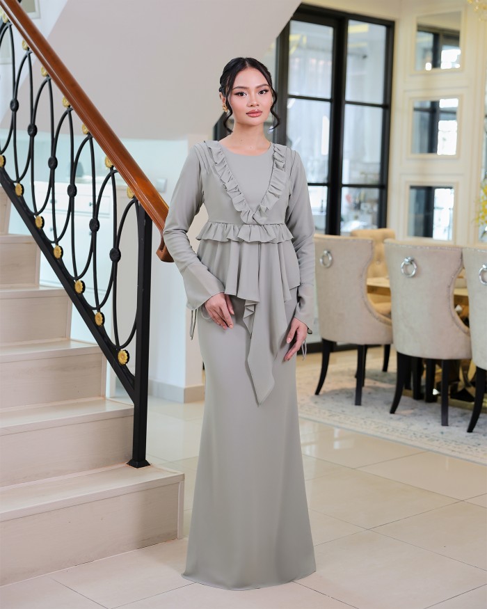 Evie - Warm Grey