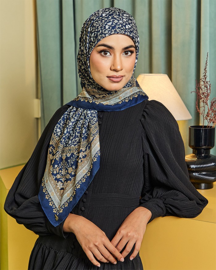 Latifa in Navy Blue