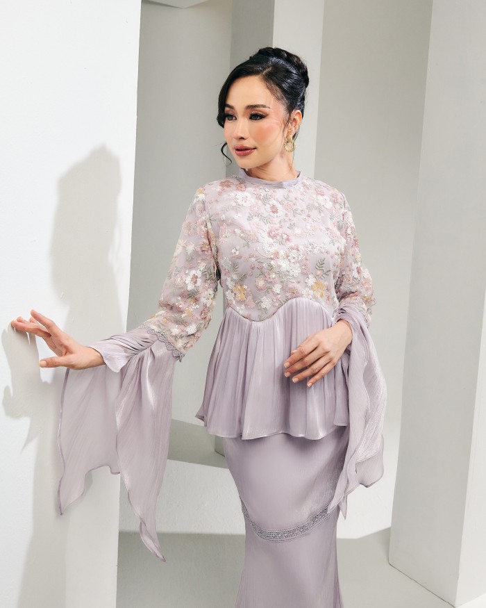 Noelle - Pale Amethyst