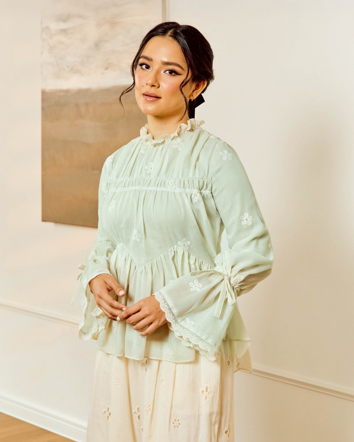 Ileana - Lily Green