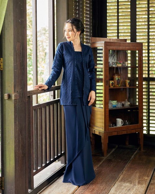 Munira - Navy Blue