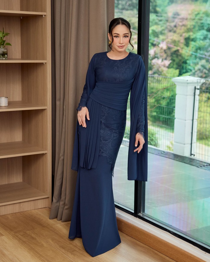 Julissa - Navy Blue