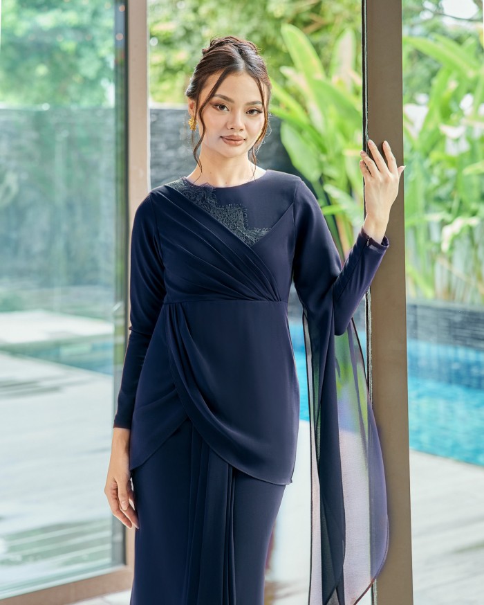 Dianna - Navy Blue