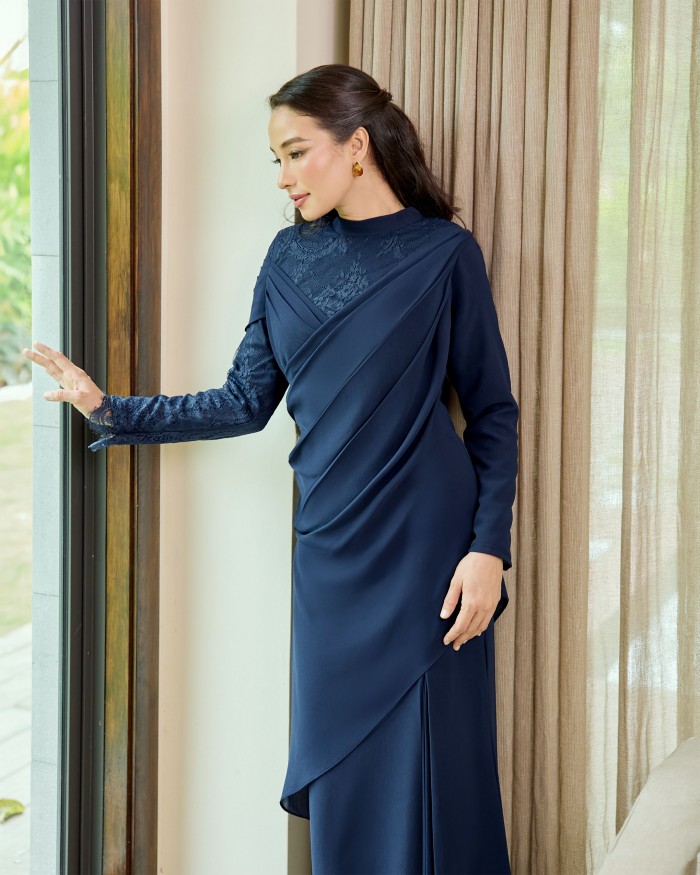 Elizabeth - Navy Blue