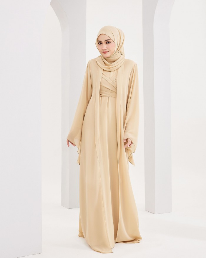 Larona Abaya - Nude