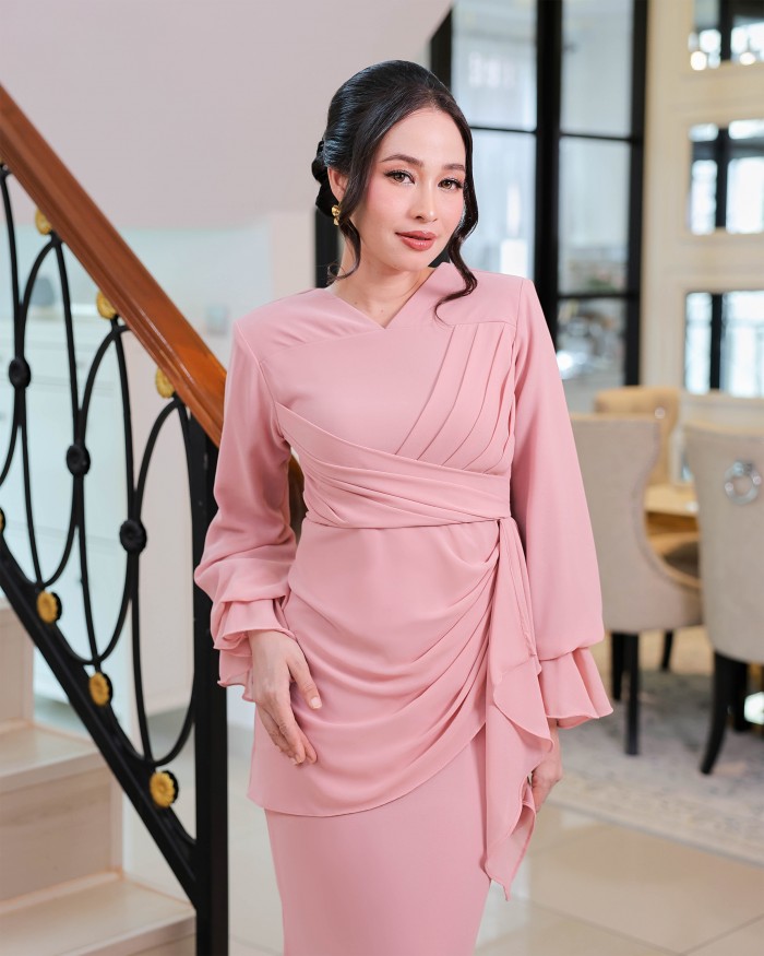 Claire - Sweet Pink