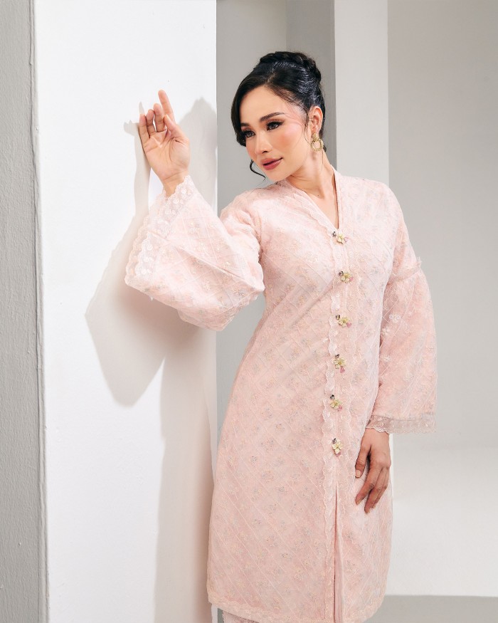 Raflessa - Pinky Peach