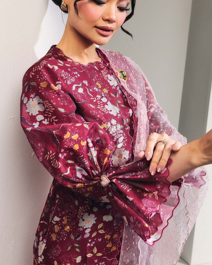 (PRE-ORDER) Maryna - Petal Magenta