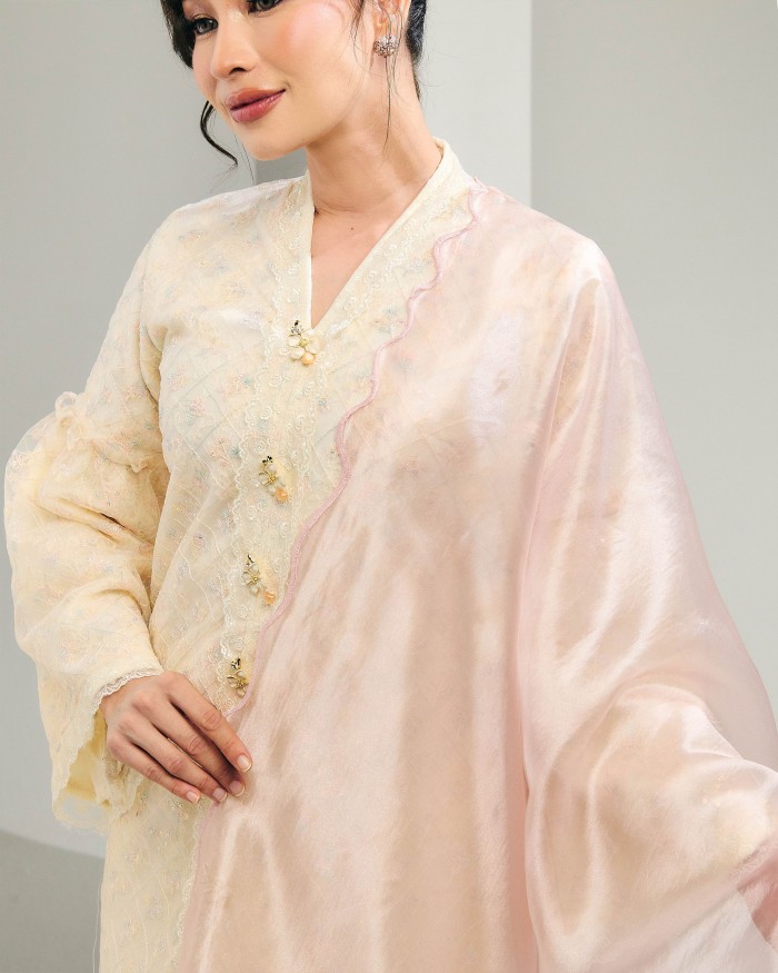 (PRE-ORDER) Kesuma - Soft Pink