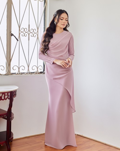 Elanna - Pinkish Thistle