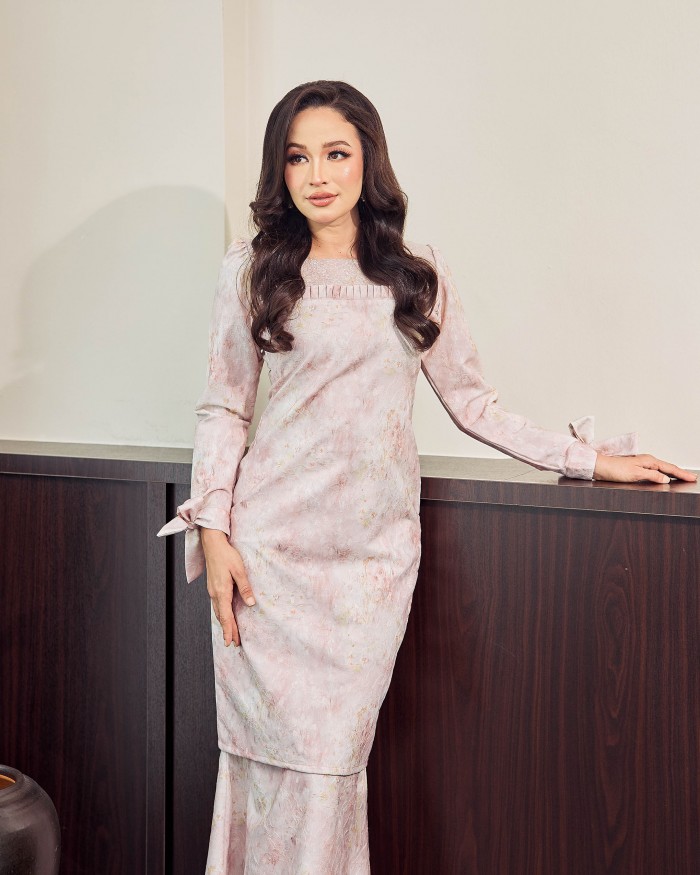 Cataleya - Pastel Pink