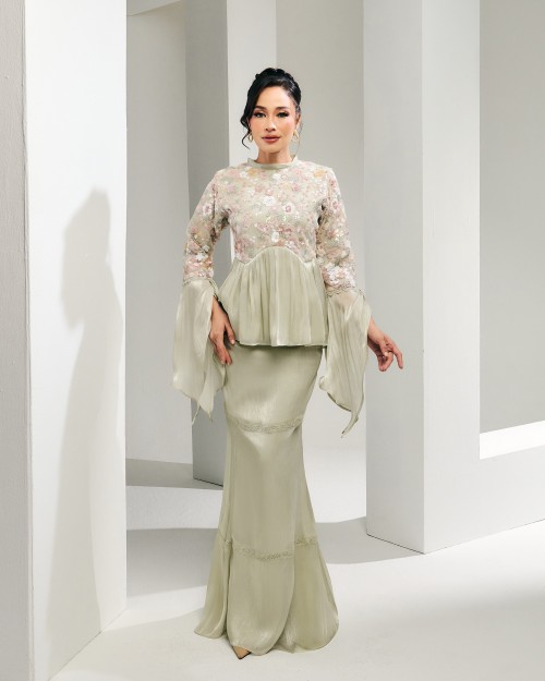 Noelle - Spring Sage