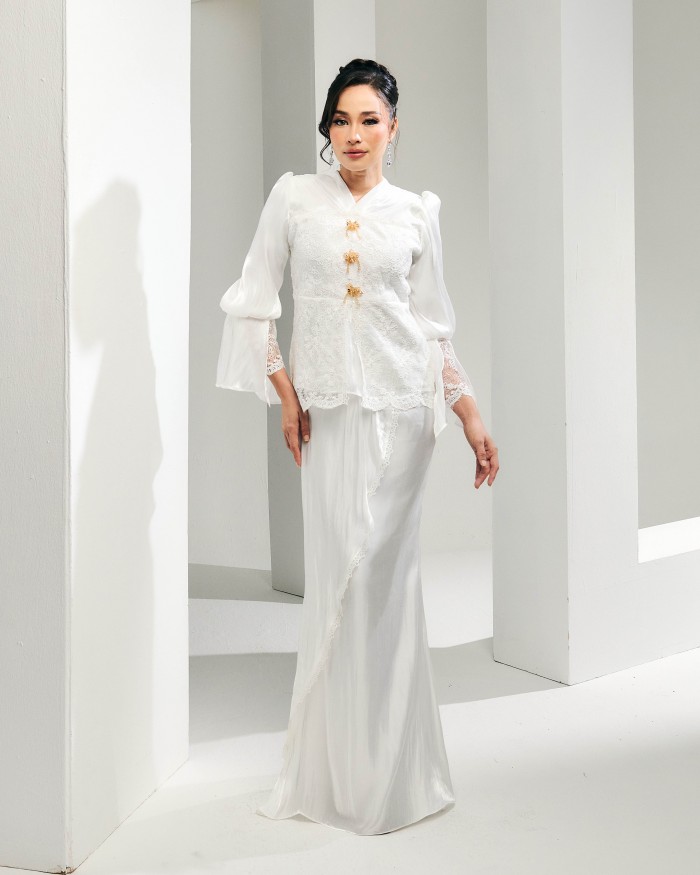 Carolyn - Pearl White