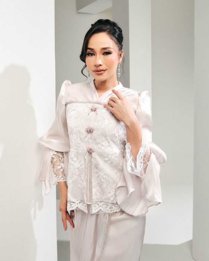 Carolyn - Silver Linen