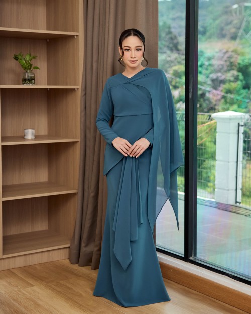 Cassandra - Midnight Teal