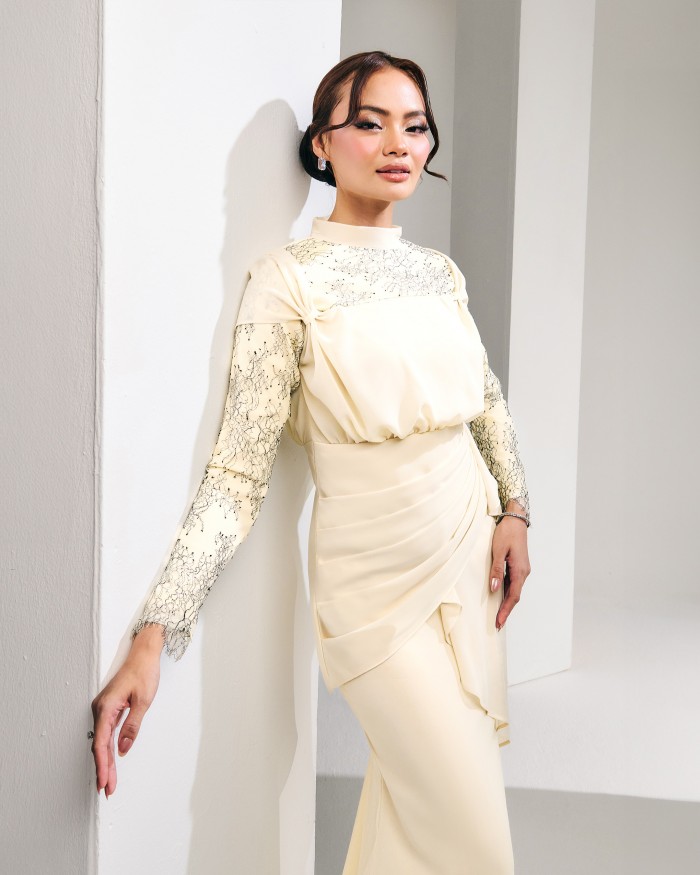 Lorraine - Warm Ivory