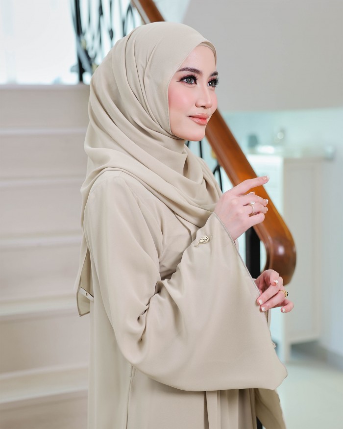 Larona Abaya - Eggshell