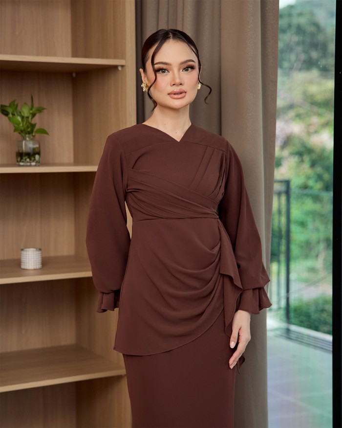 Claire - Wood Brown