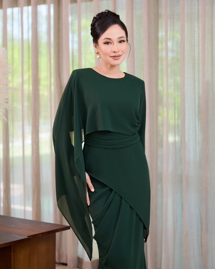 Valeria - Deep Green